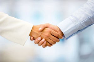 handshake-shutterstock_128351045