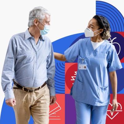 Un doctor habla con un paciente adulto mayor.